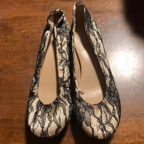 NY&C Women’s Flats. Size 8. Excellent condition - Picture 1 of 3